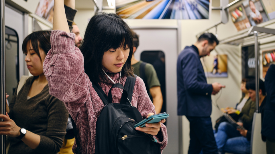 The Latest Trends in Japanβs Mobile Advertising Market
